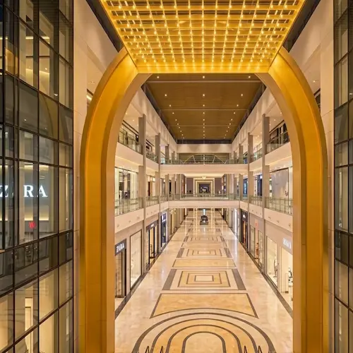 al dar mall features